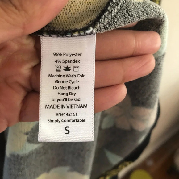 Lularoe Sarah Floral Cardigan Sweater size Small - Picture 9 of 17